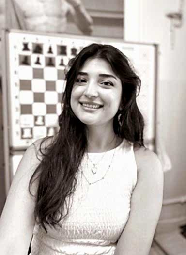 TUĞÇE NUR TÜRKEN